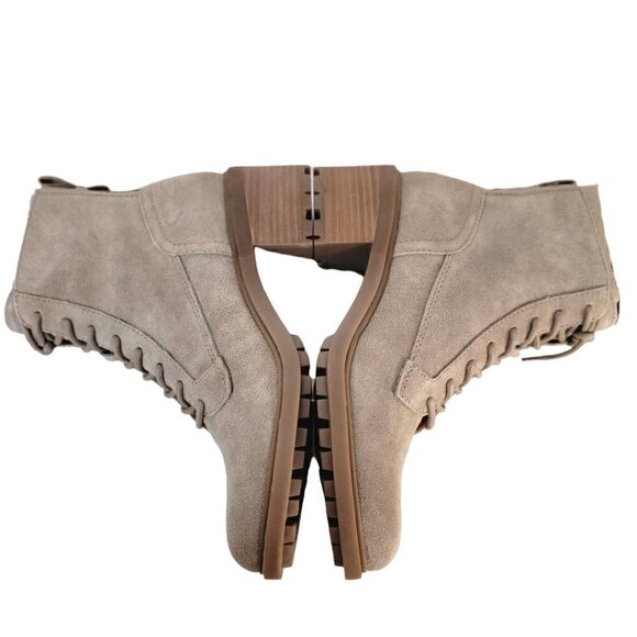 New - LUCKY BRAND Suede Lace Up Lug Sole Booties Tan | Size 9.5 - Picture 7 of 12